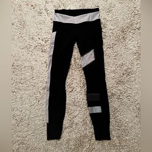 Lululemon leggings size 4